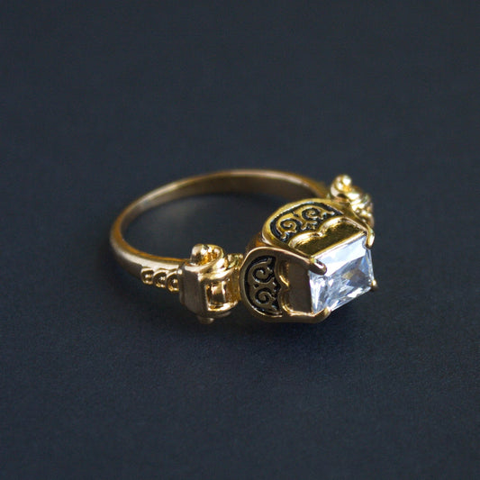 Elizabethan Ring with Table-cut Clear Gem