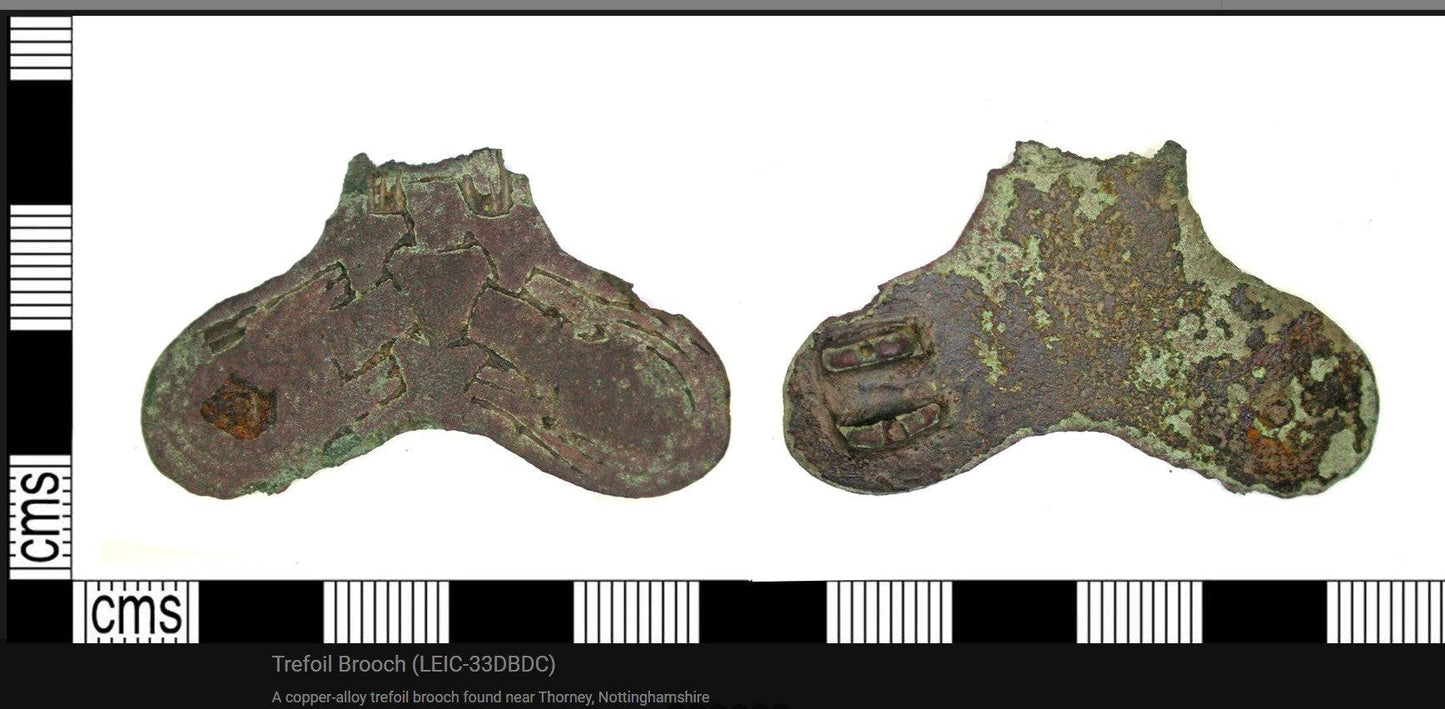 Broches Trèfle Viking (lot de 2), avec attaches pour perles