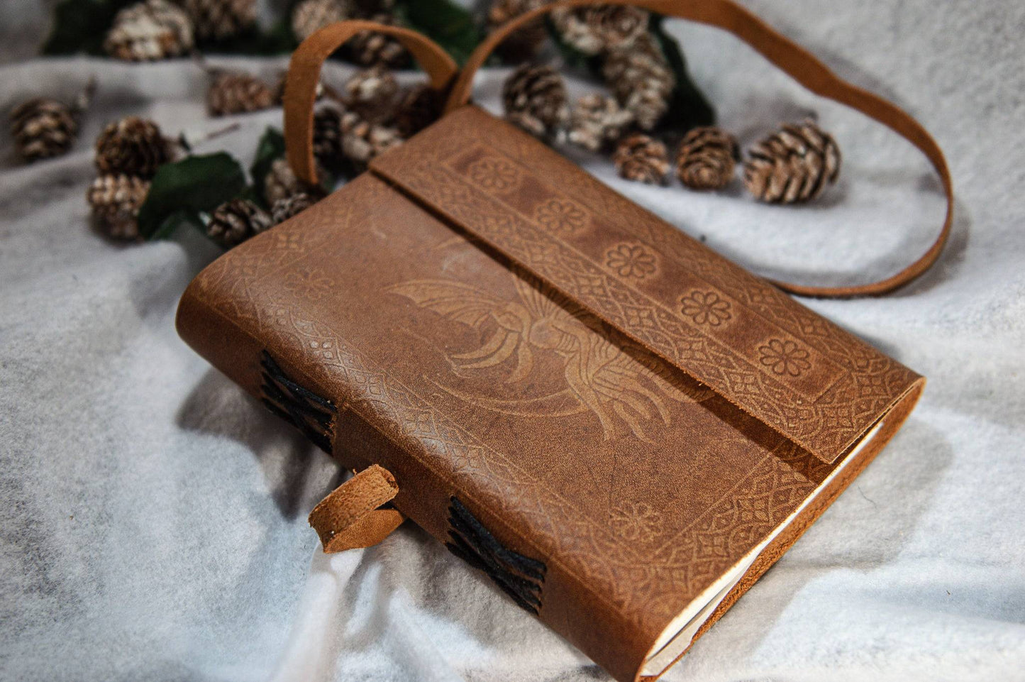 Journal de Fée Volante en Cuir Marron Souple