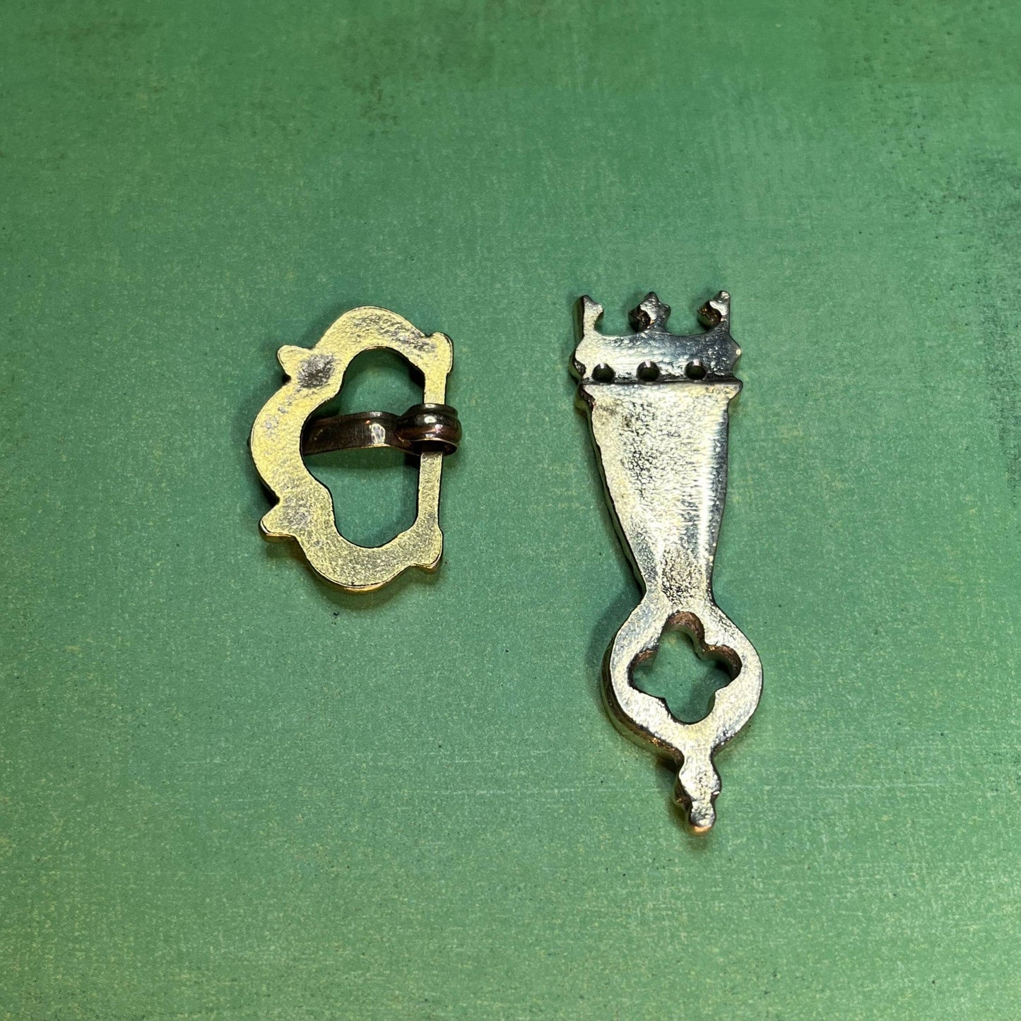 Ensemble de raccords de ceinture médiévale - Supports de barre et extrémité de sangle quadrilobe - Bundle de ceinture