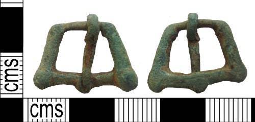 Medieval Buckle - small and large, three knobs