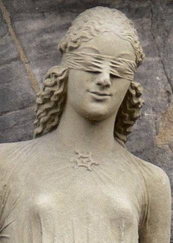 Large brass medieval buckle - Sexfoil