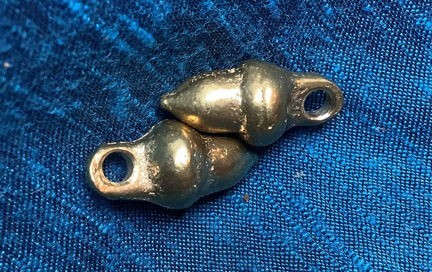 Brass Acorn Buttons (set of4)