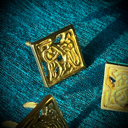 Clous médiévaux ronds en laiton - 8 pétales de fleurs rondes