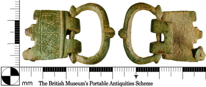 14th century - set of 2 solid brass buckles for 3/4 strap