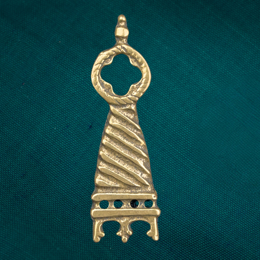 Leather Strap End with quatrefoil and twist