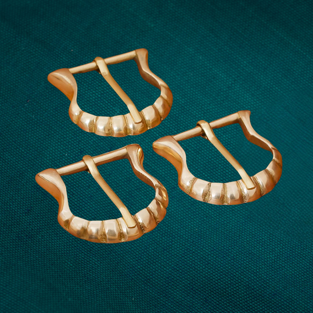 Medium Scallop Medieval Buckle (set of two)