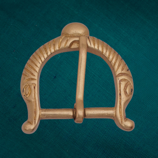 Viking buckle with bird heads - 9th century find