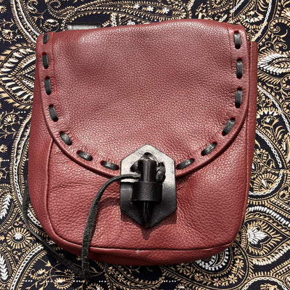 Leather Belt Pouch with Horn Toggle - Authentic Medieval