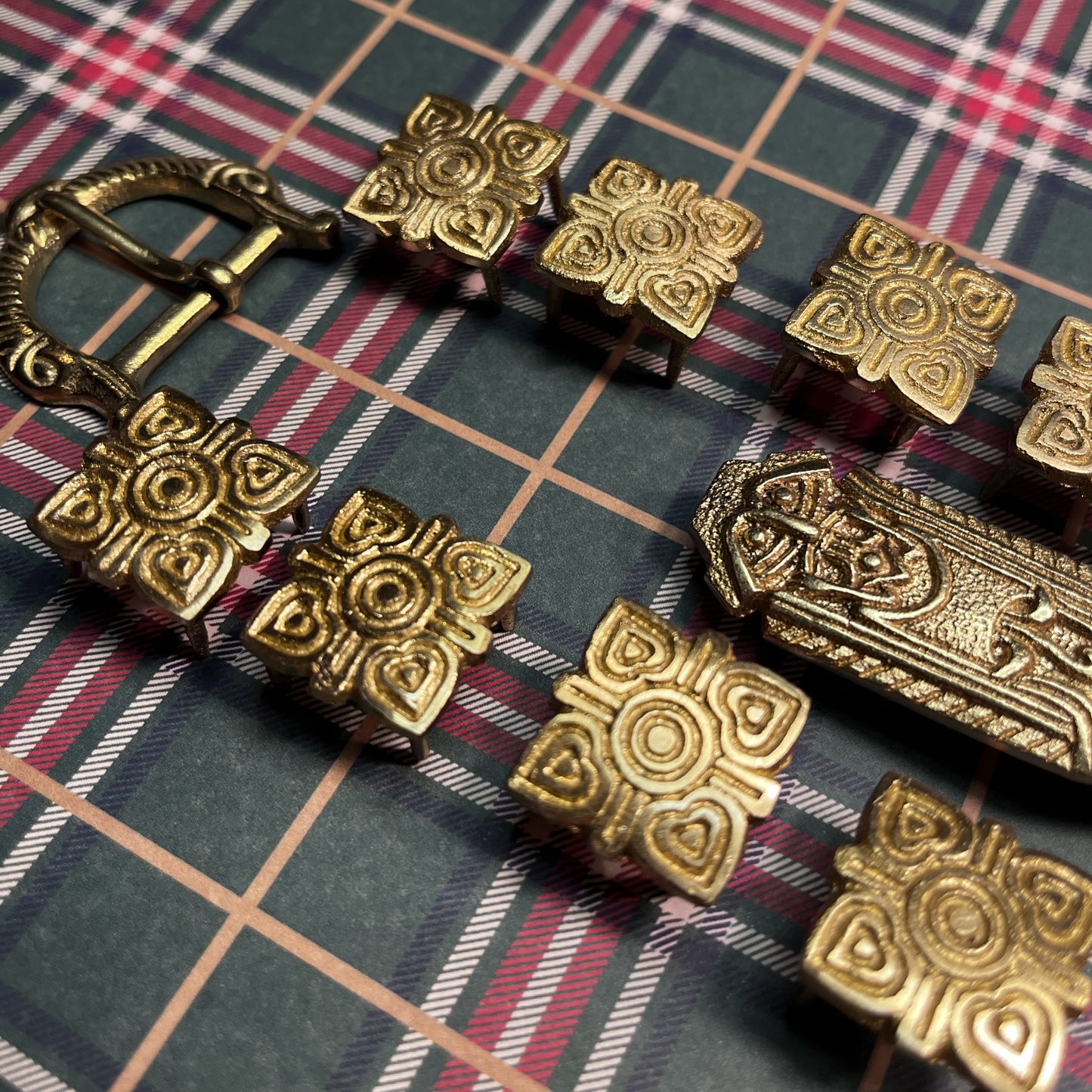 Medieval Belt Fitting Set - Viking Animal Buckle and Square Mounts - Holiday Belt Bundle