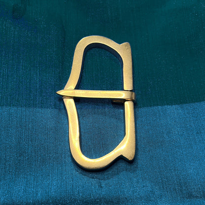 Late medieval - 2.5 inch brass buckle for a large belt