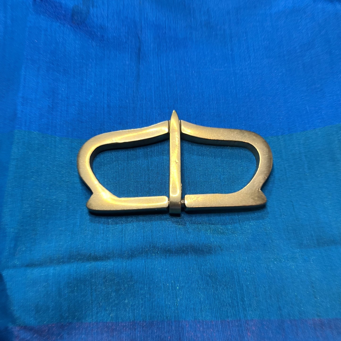 Late medieval - 2.5 inch brass buckle for a large belt