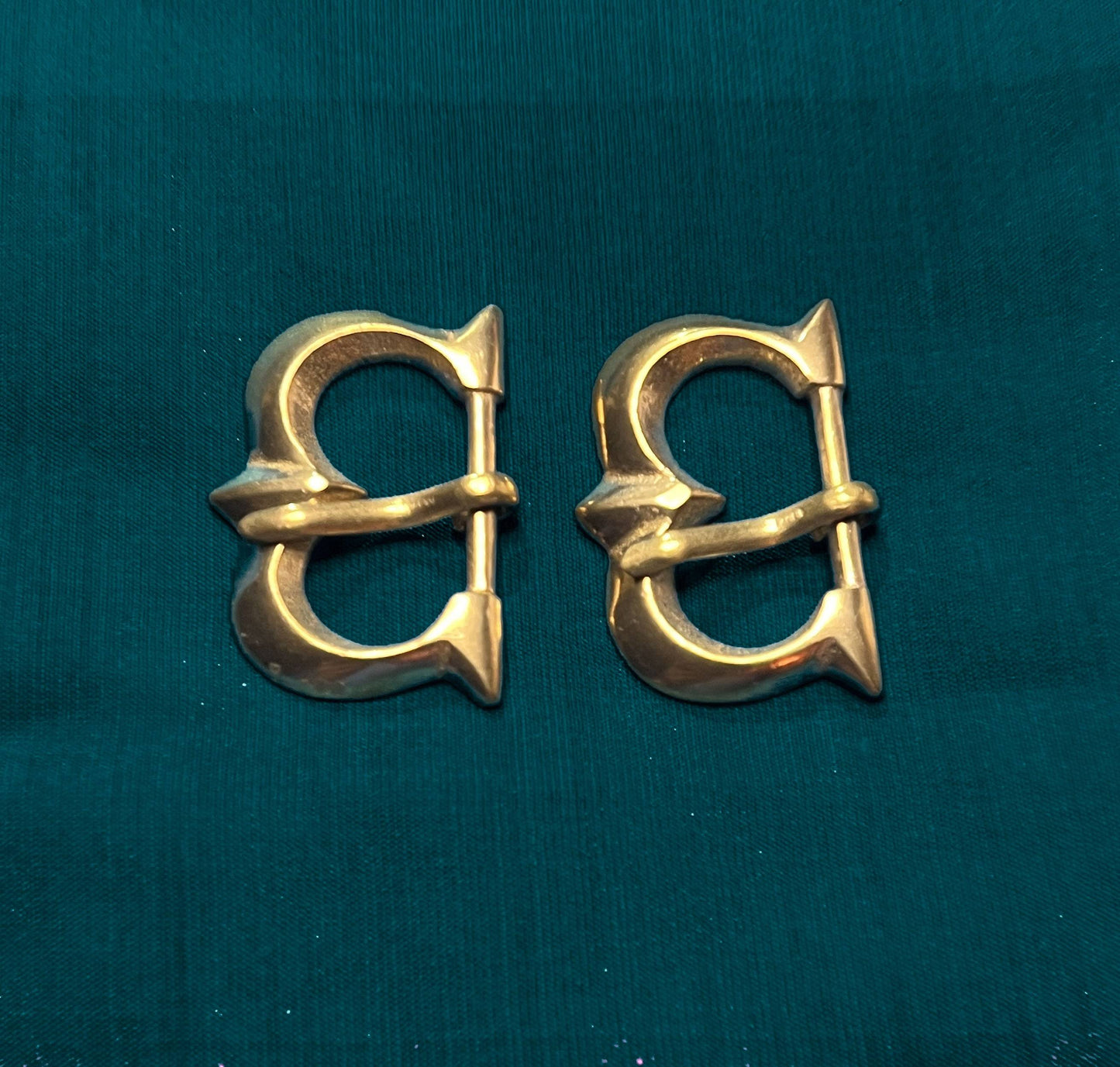 14th century - set of 2 solid brass buckles for 3/4 strap