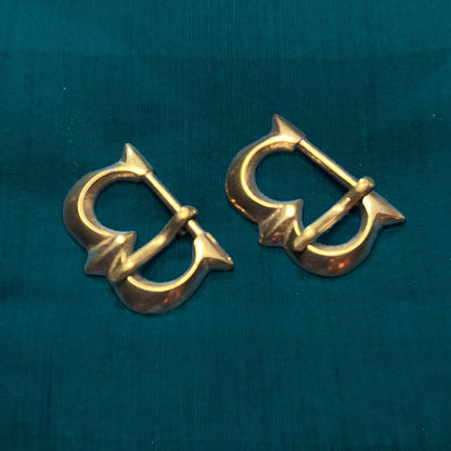14th century - set of 2 solid brass buckles for 3/4 strap