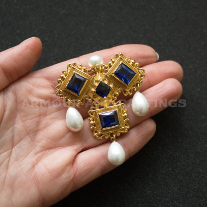 James the 1st Renaissance Brooch with 4 Pearls a Ruby-Red Glass Gems