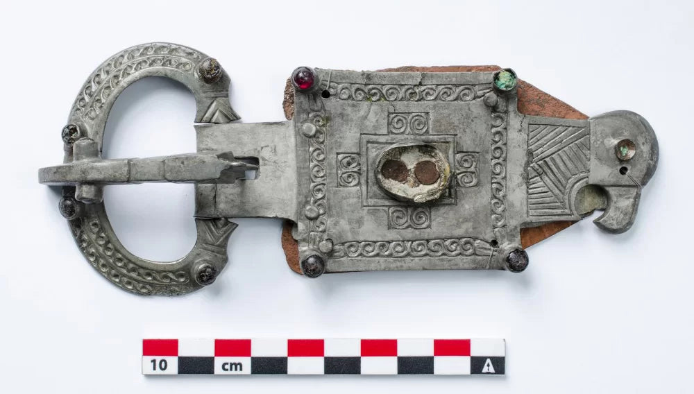 Roman or Rus Replica Buckle with animal head terminals