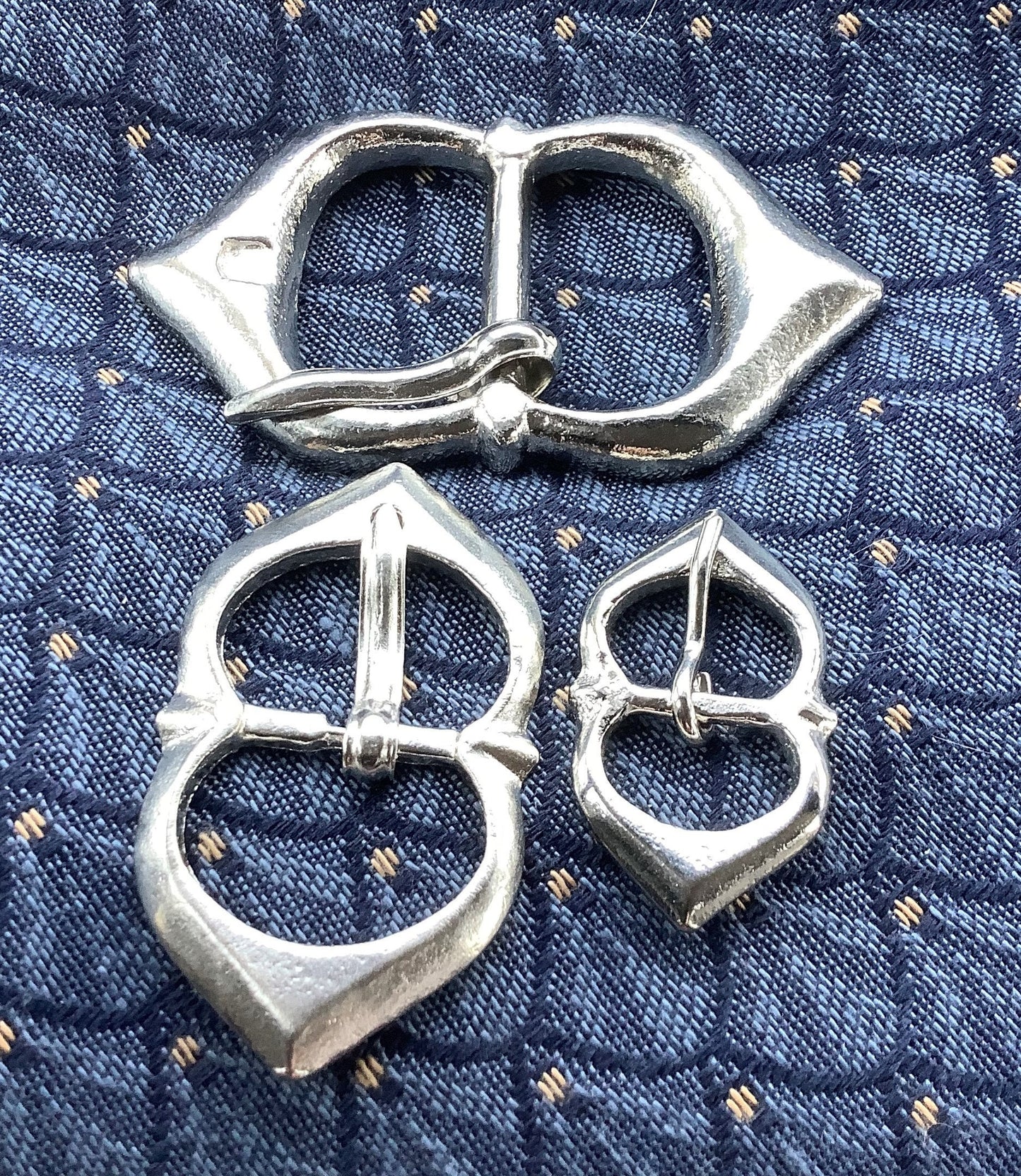 Silver Buckle Medieval Style (3 sizes) (set of 2)
