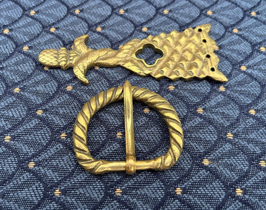 Ensemble de boucles médiévales - Gland - 2 pièces