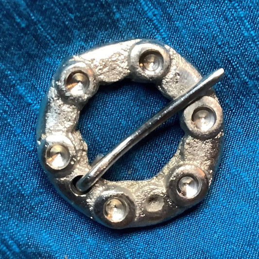 Broche ronde médiévale en argent