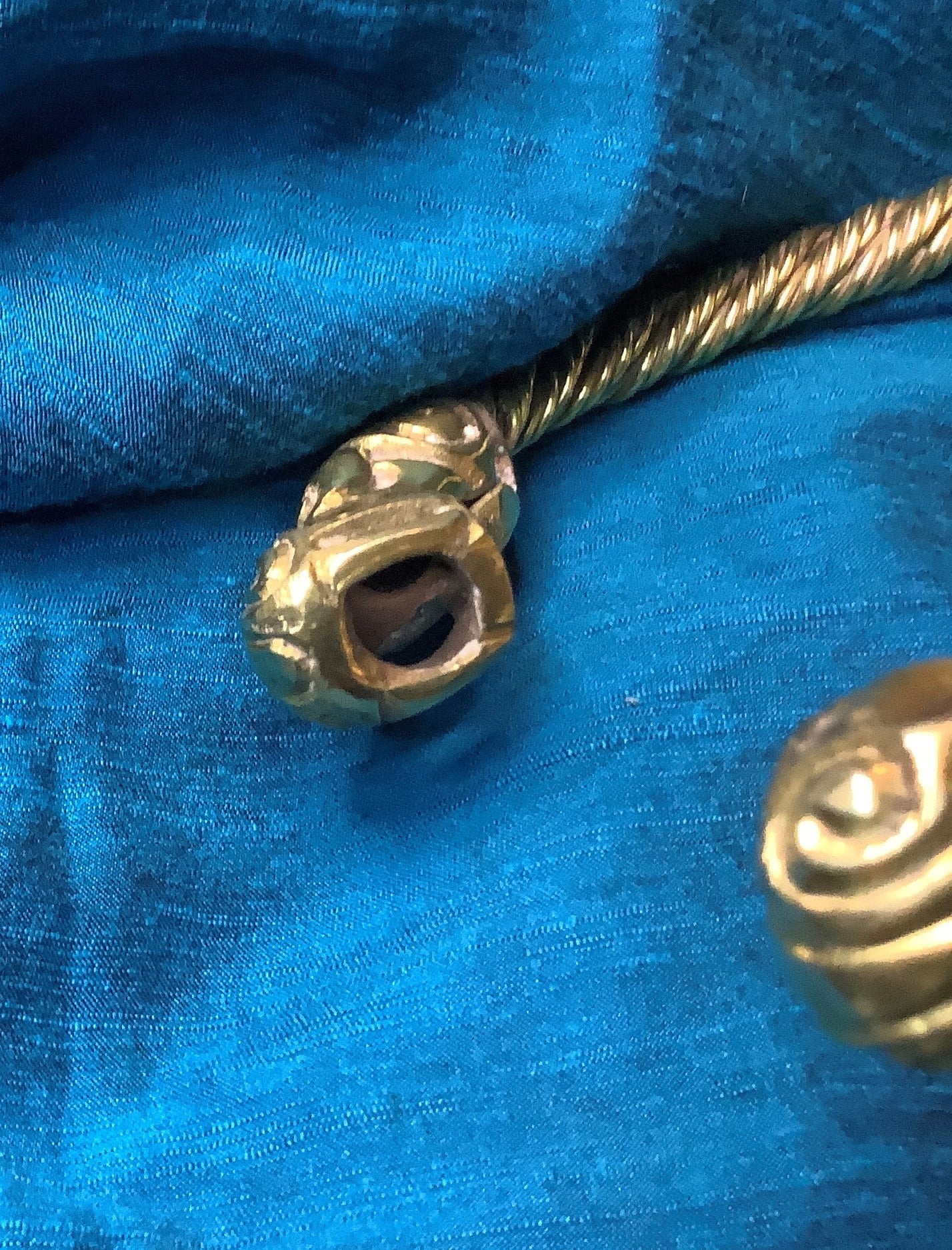 Neck Torc with Snarling Wolf Terminals